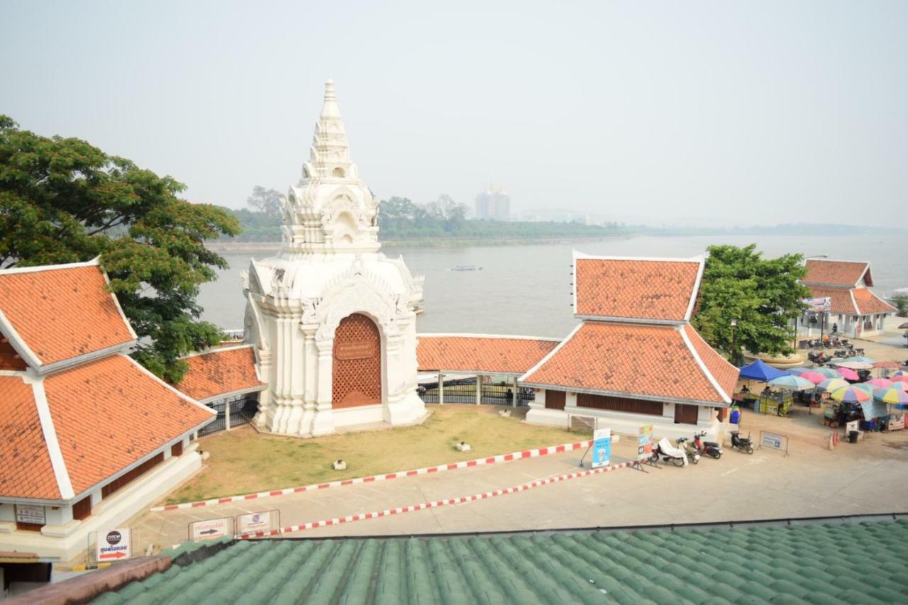 Buakham Rim Khong บัวคำริมโขง Hotel Chiang Saen Exterior photo